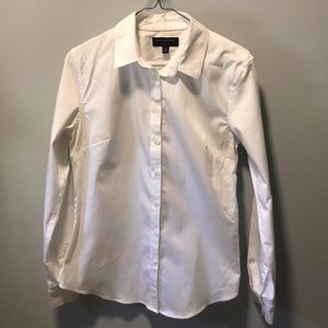 Women’s white Banana Republic Button Down